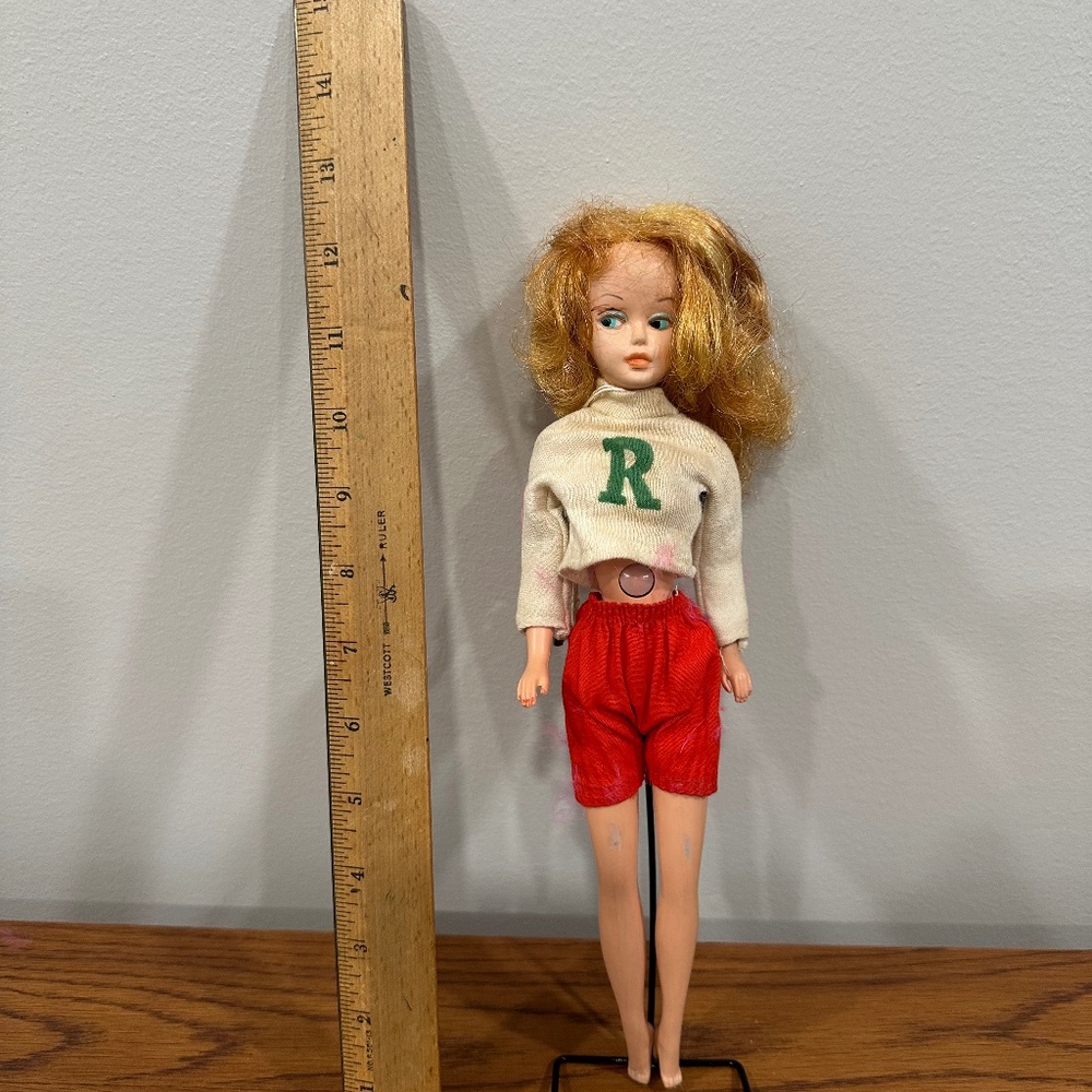 Vintage 1960s Tressy Doll With Adjustable Hair Length and Accessories